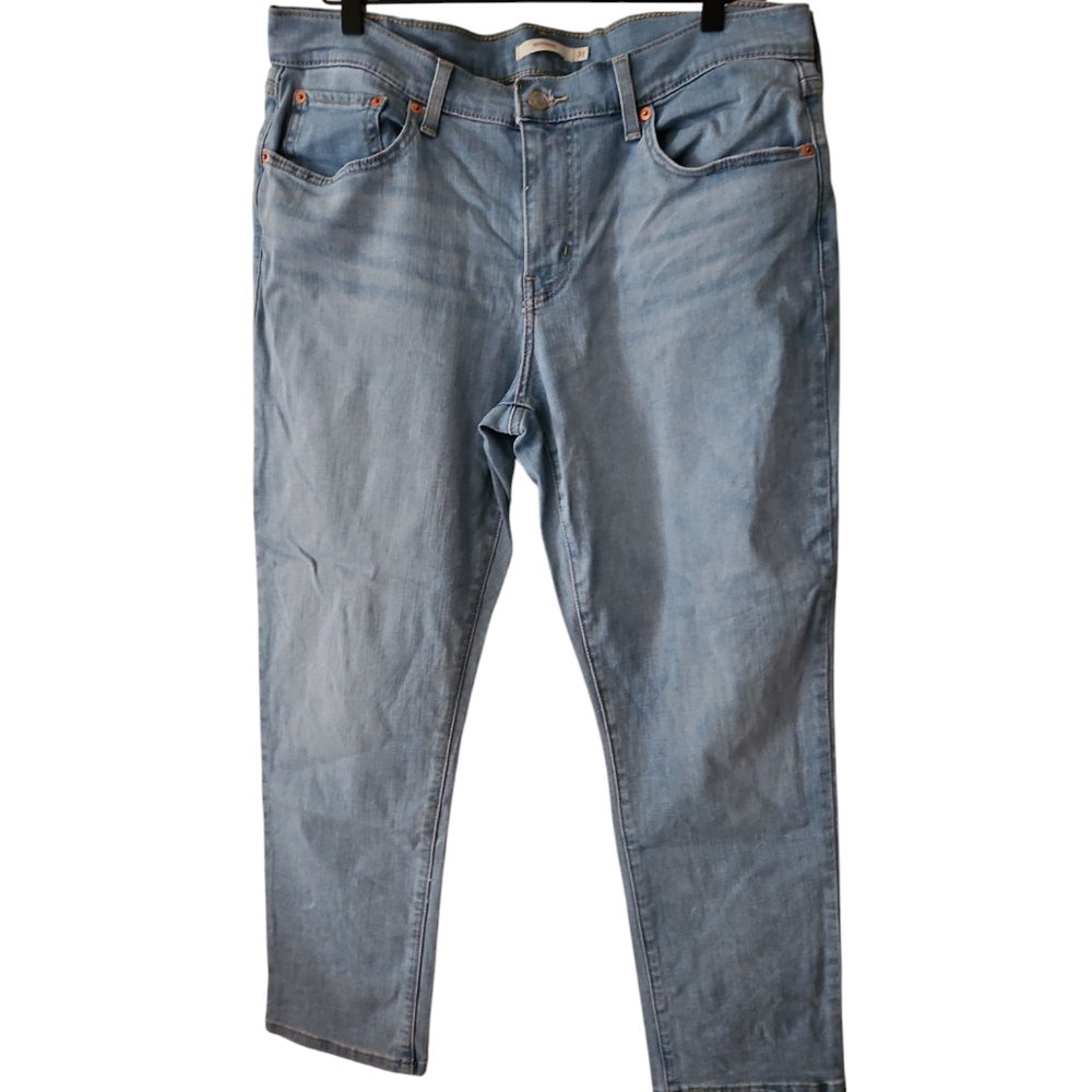 LEVI'S BOYFRIEND Light Blue Denim Jeans SIZE 31 X 27